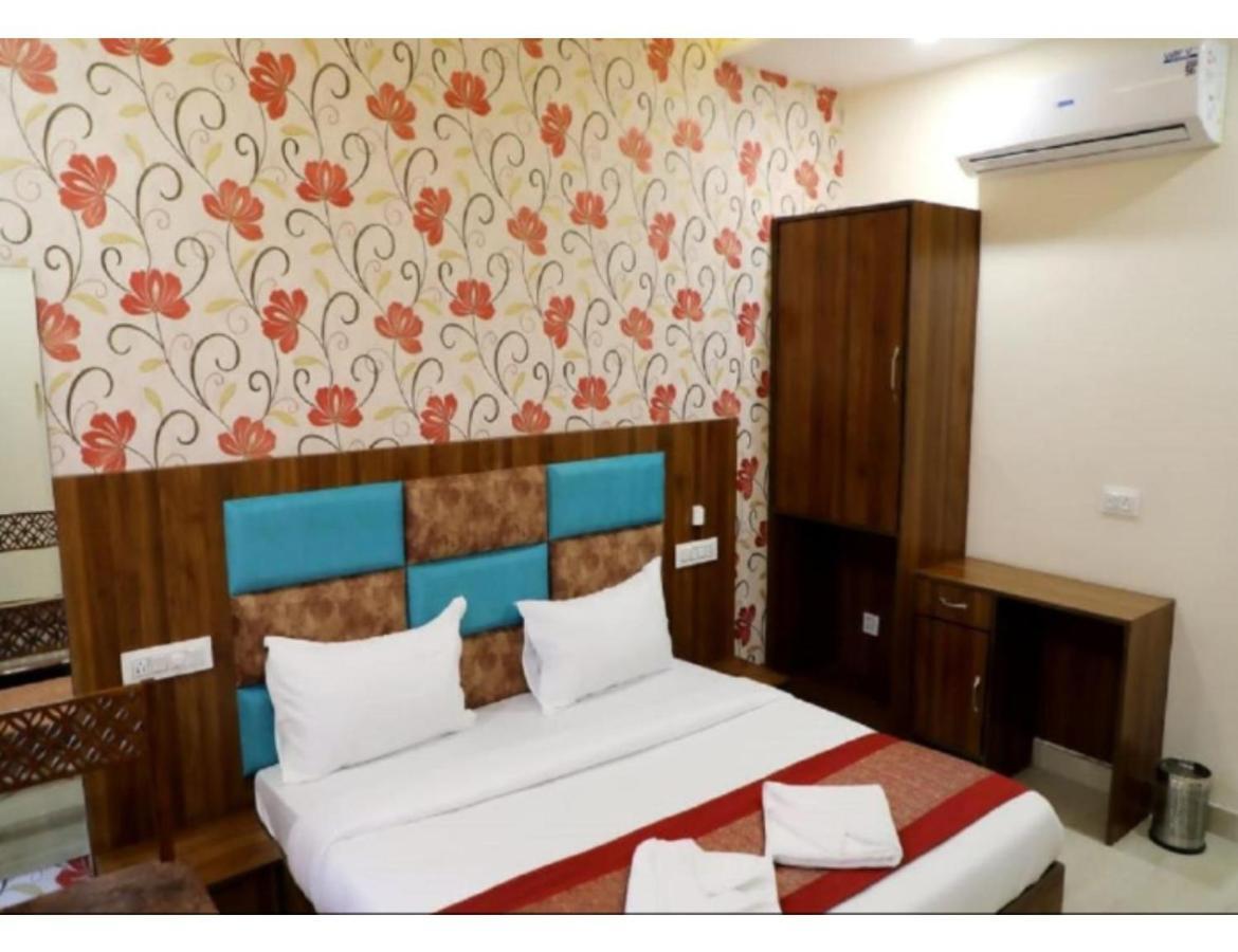 Hotel Royal Villa 2, Amritsar Zewnętrze zdjęcie